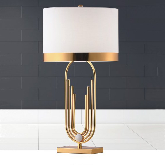 Russell 金屬弧形線條桌燈