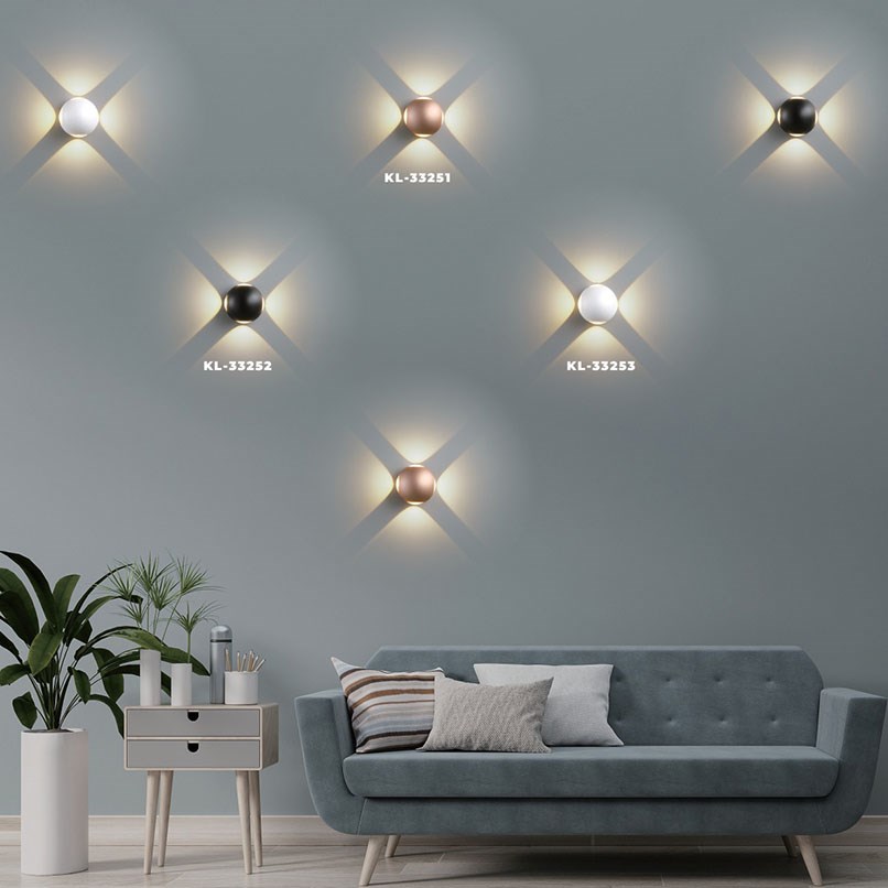 Castiro 四方照光鋁製小壁燈