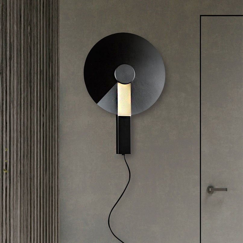 Triform 圓影光柱壁燈 (外接插頭)