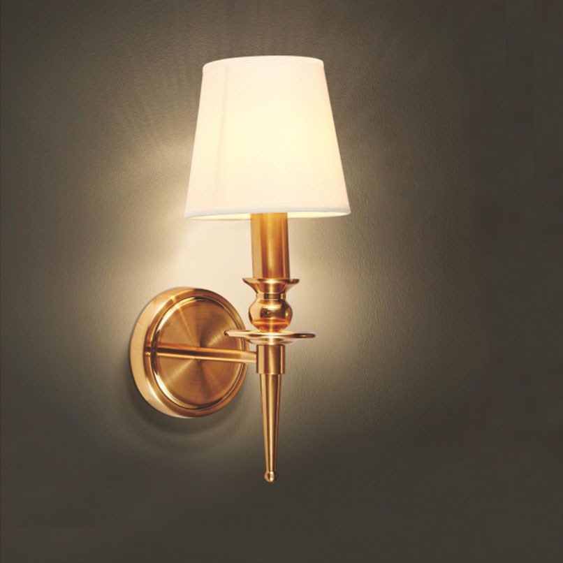 Monroe 金錐布罩壁燈