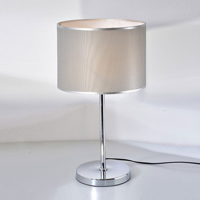 Sleeker 鍍銀布藝桌燈