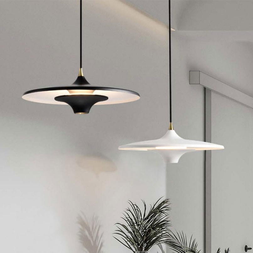 Piatto 飛碟盤旋吊燈 黑/白