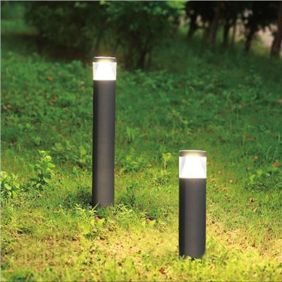 簡約霧面草皮柱燈