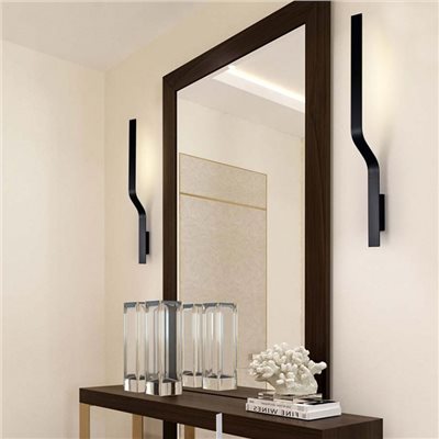 Sutton 直臂曳光壁燈 黑/白