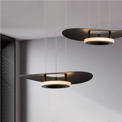 Jay 弧頂飛行吊燈